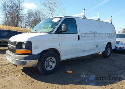 2015 Chevrolet Express 2500 Work Van z USA, uszkodzony, nr VIN 1GCWGGCF9F1199700